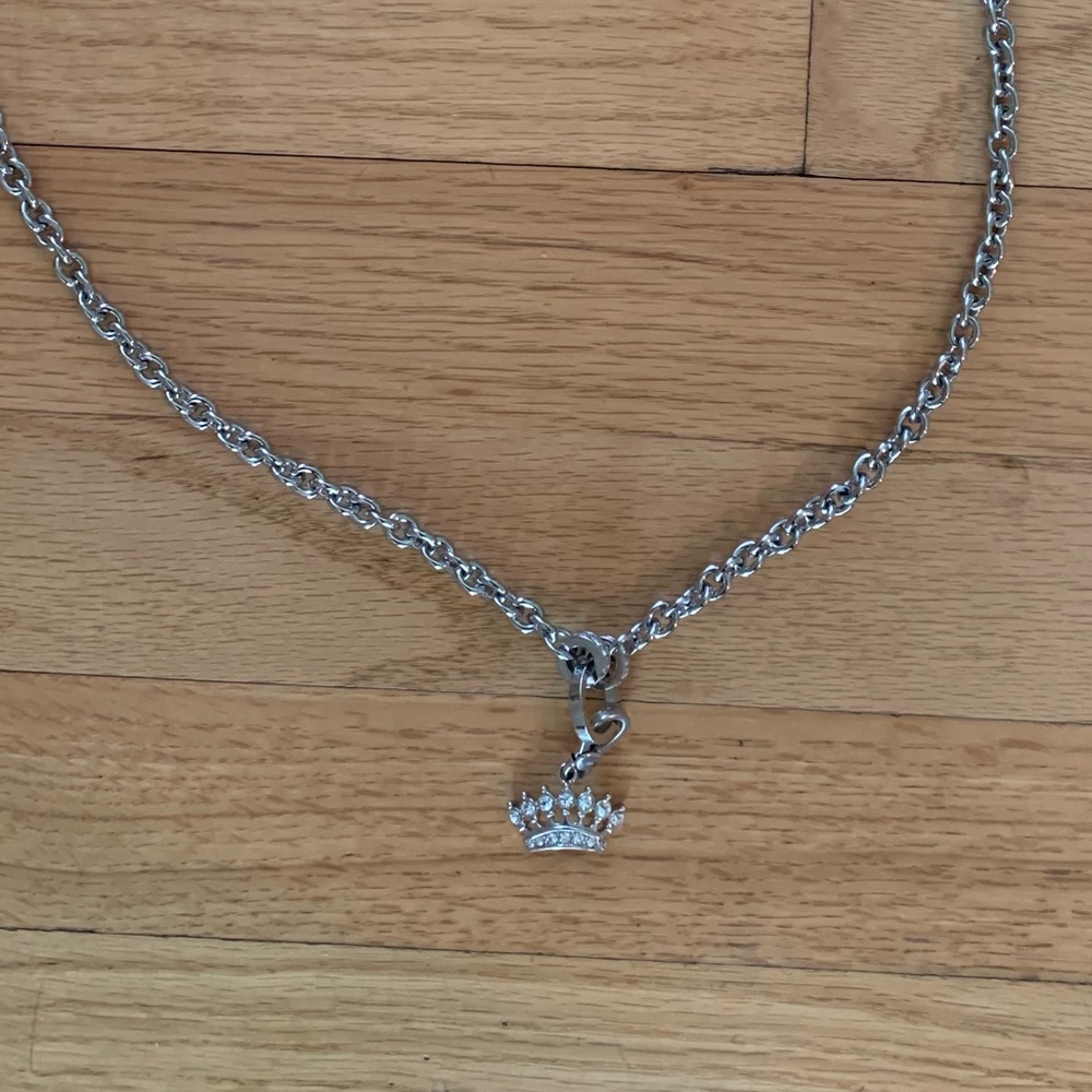 Juicy Couture - Silver Crown Chain Necklace